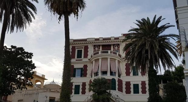 Regal House Anzio 2 Hotel Exterior photo